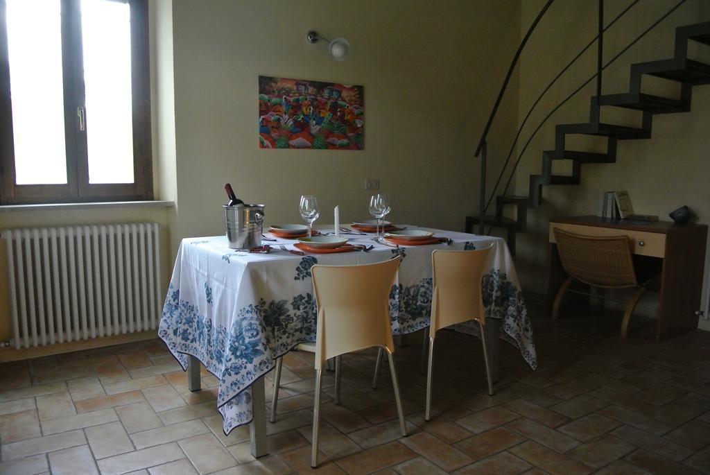 Agriturismo Valdappio Urbino Rum bild